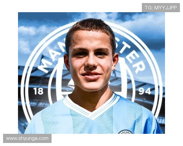 利物浦官方宣布签下曼城15岁青训门将阿尔菲杜利引发关注